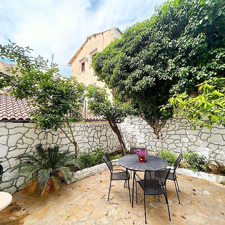 Traditional House With Ivy Garden Corfu  Экстерьер фото